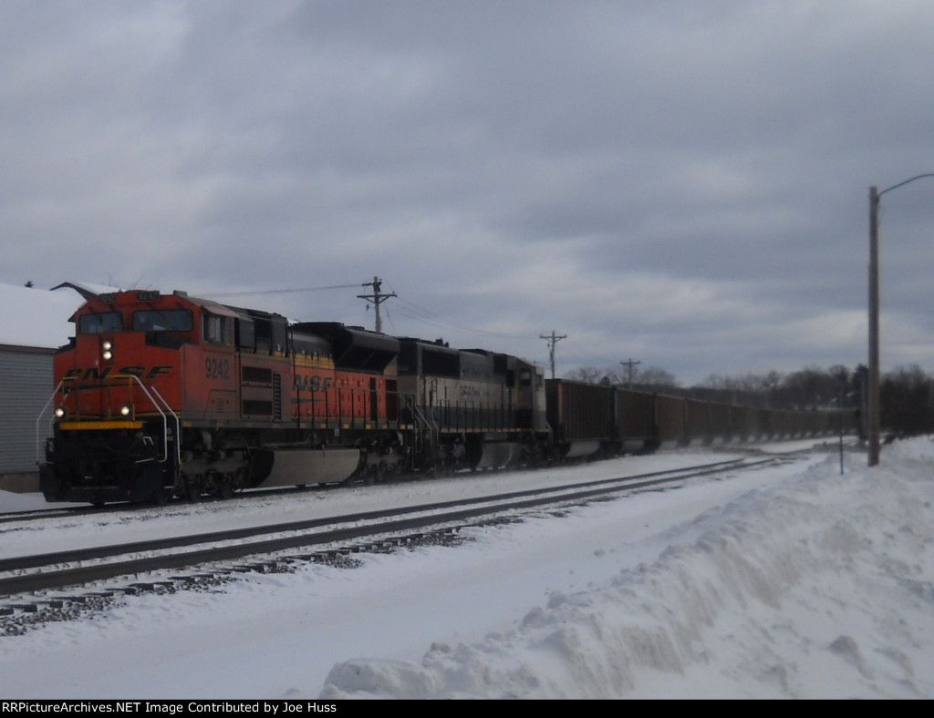 BNSF 9242 West